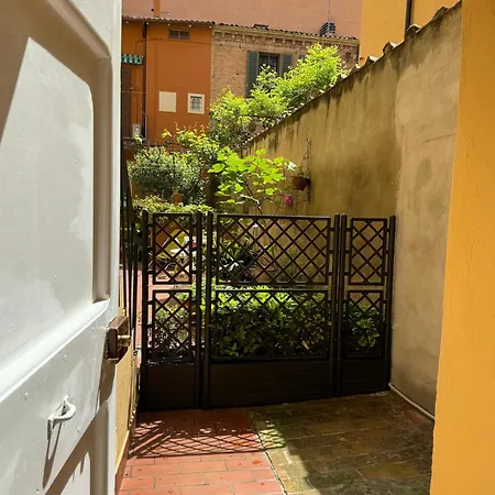 La Casina A Porta Castiglione Bolonia